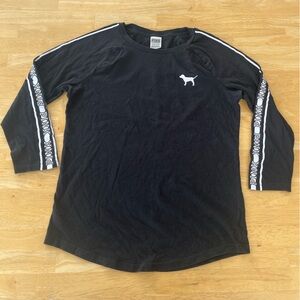 Sm. VS 3/4 length sleeve top